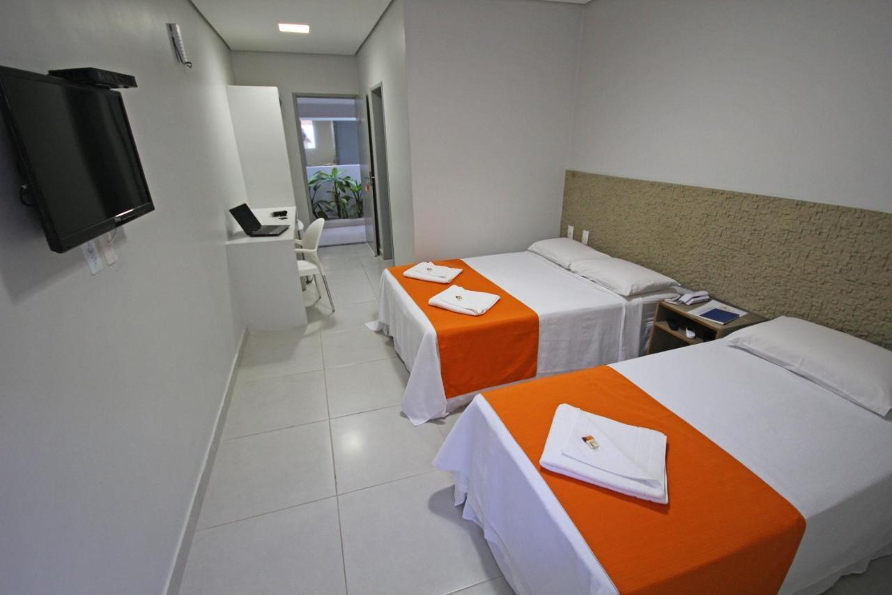 Hotel Encantos De Пенедо Екстериор снимка